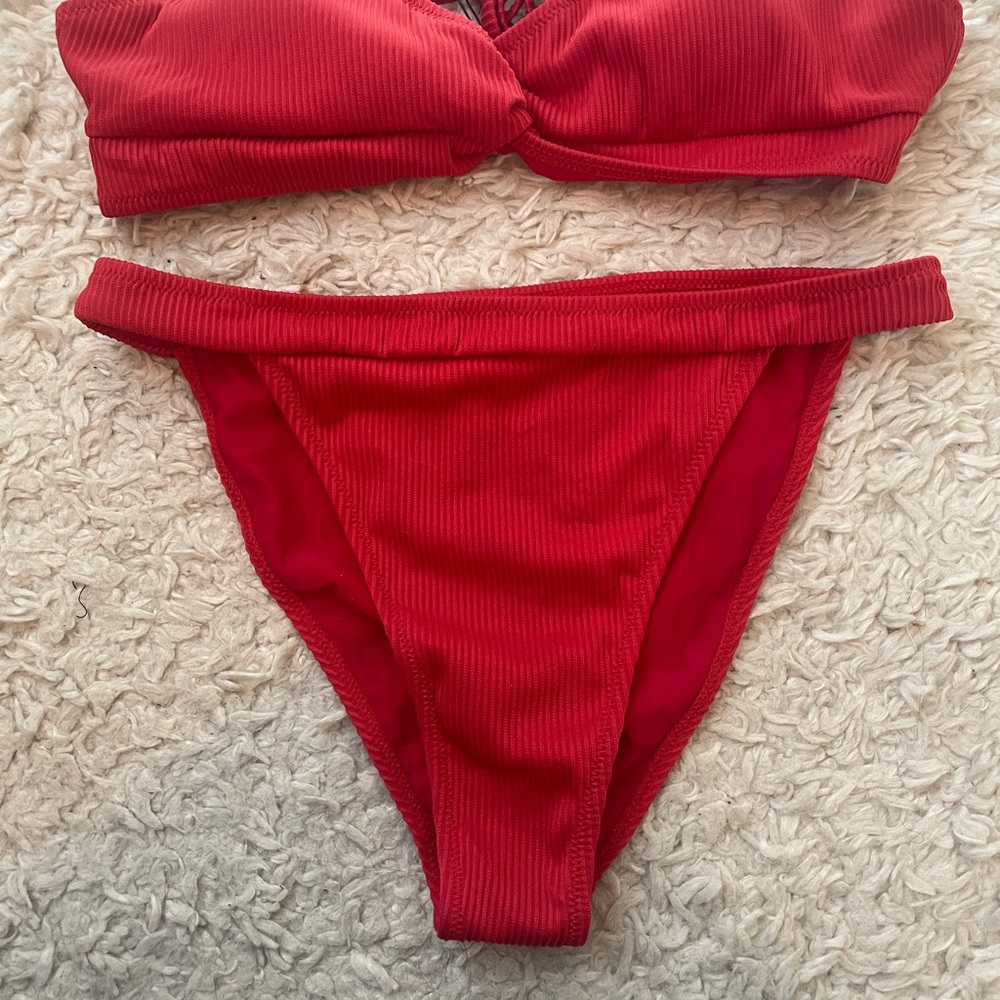 Zaful Vibrant Red Ribbed Bikini - Picture 5 of 9